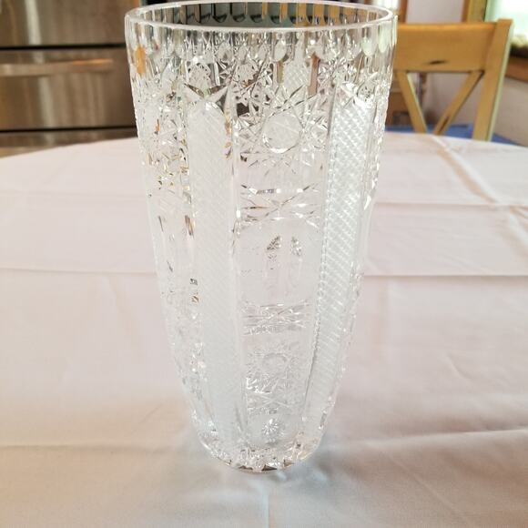 Vintage Bohemian crystal vase from Czech Republic Queen Lace - Picture 16 of 16